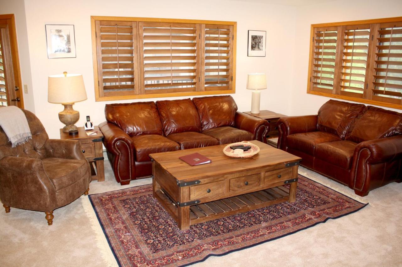 Woods Manor #302-A - Close To Main Street - Access To Indoor Hot Tub And Shuttle Брекенридж Экстерьер фото
