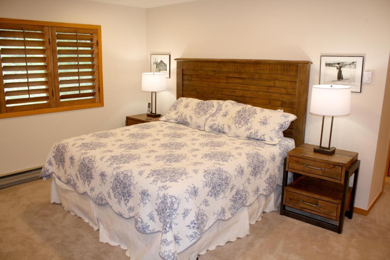 Woods Manor #302-A - Close To Main Street - Access To Indoor Hot Tub And Shuttle Брекенридж Экстерьер фото